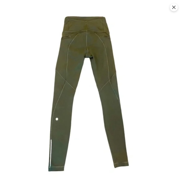 Lululemon First Mile Tech Tight Legging - 29" Inseam - Picture 2 of 6